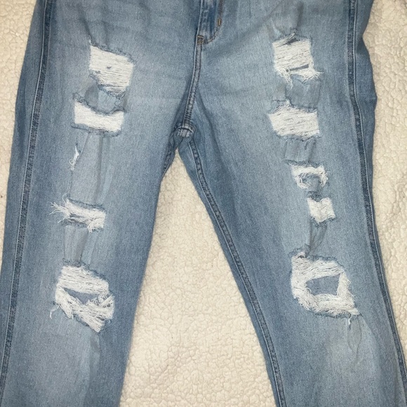 High-rise hollister mom jeans - Picture 3 of 3